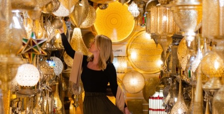 Jo Wood shopping for lamps in India